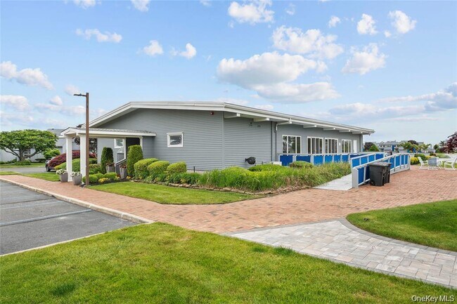 Building Photo - 34 Harbor Dr