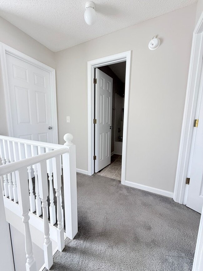 Building Photo - Dunwoody Subdivision