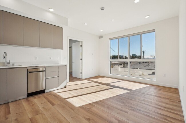 Interior Photo - Federal Apartments