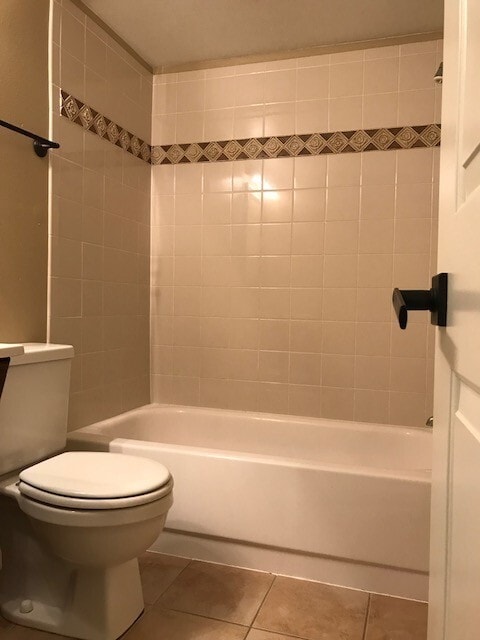 Building Photo - Two Bedroom Condo For Rent In Louisville