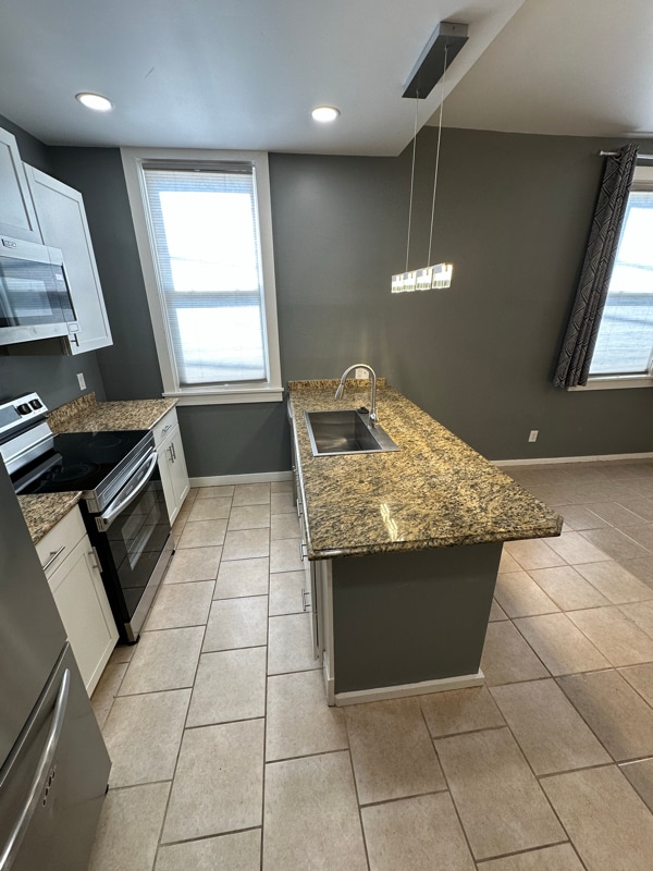 Building Photo - 2411 Vine St