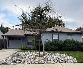 Building Photo - *Charming 3-Bedroom Home for Rent in East Sacramento!*