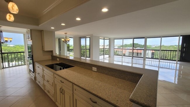 Building Photo - 2480 Presidential Way