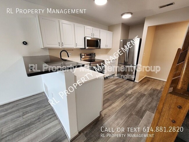 Building Photo - 216 Oxford Oak Dr