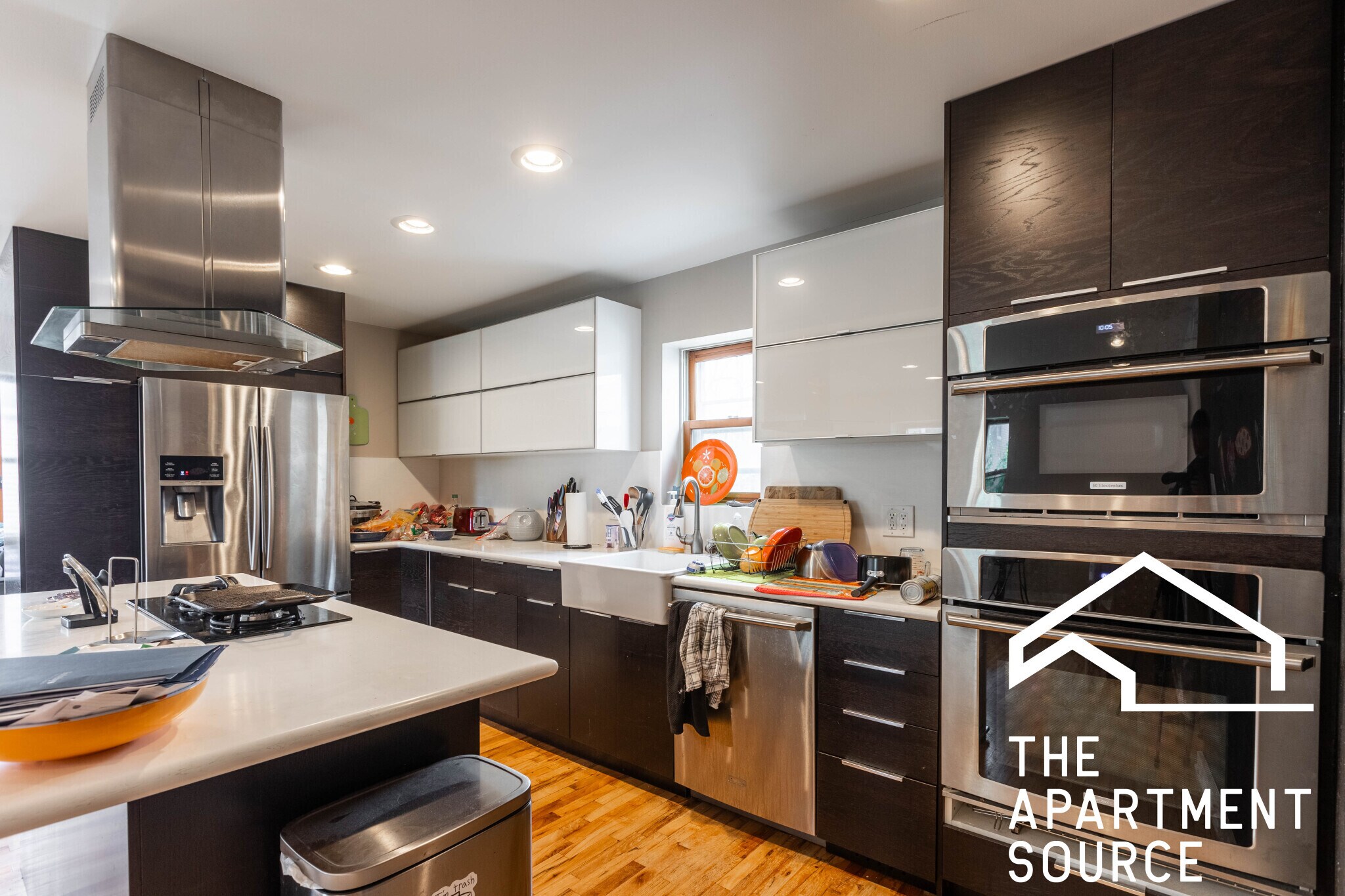 Building Photo - 1939 N Winchester Ave