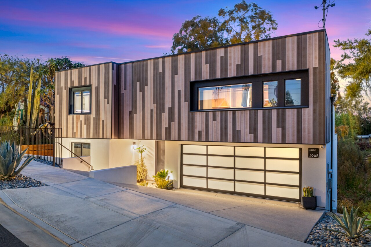 Building Photo - 3668 Alexia Pl
