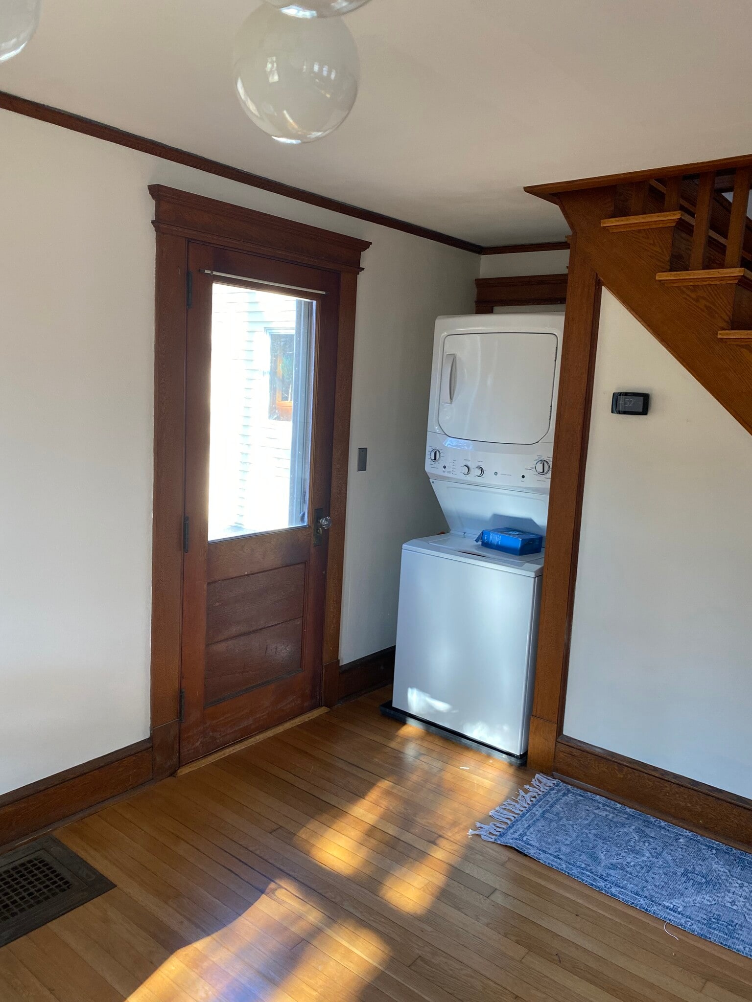 Washer/dryer located in unit & rear entrance - 35 Prospect St