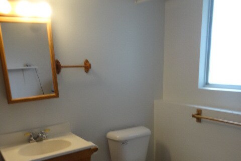 Building Photo - 5365 S 3750 W