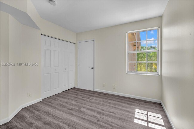 Building Photo - 3698 San Simeon Cir