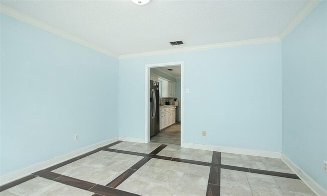 Building Photo - 6914 Chancellor Dr