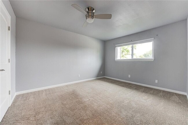 Building Photo - 2833 Indian Creek Blvd