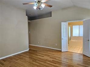 Building Photo - 2204 Zoa Dr