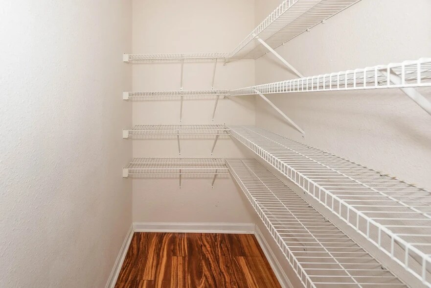 Walk-in Pantry - 1417 Heatherwood Ln