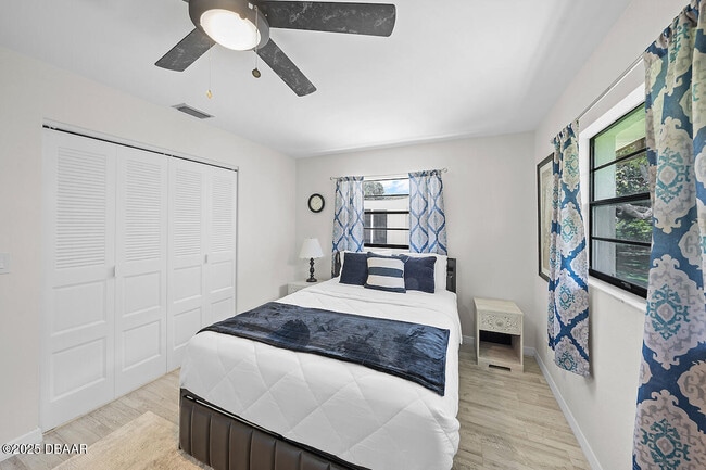 Building Photo - 80 Cindy Ln