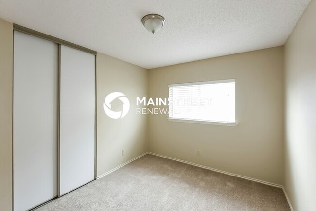 Building Photo - 7938 Bronzerock Dr