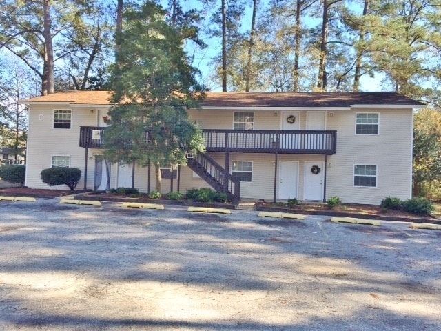 Primary Photo - 1001 Hideaway St