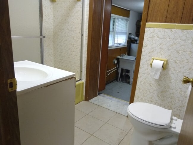 Building Photo - 28857 Galloway St