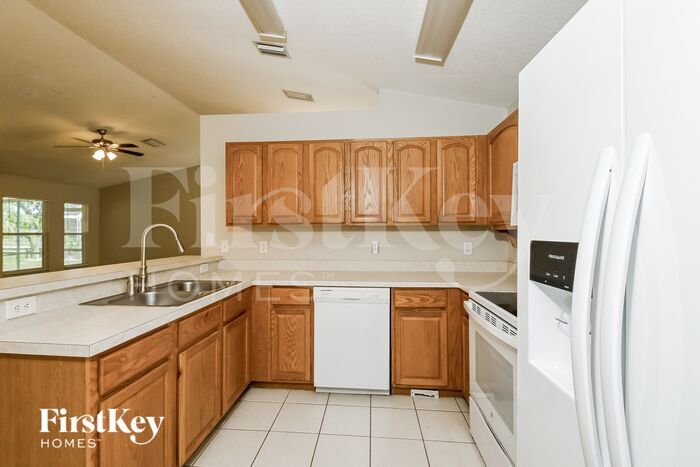 Building Photo - 4003 Kingsfield Dr