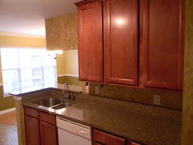 Building Photo - 7800 Point Meadows Dr