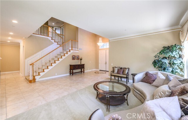 Building Photo - 21 Bent Oak