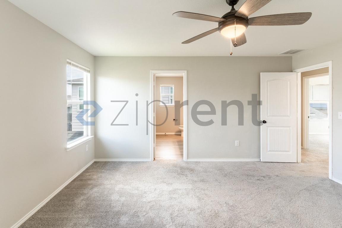 Building Photo - 6420 Carriage Pines Dr