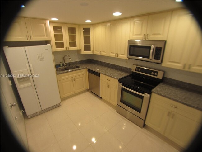 Building Photo - 500 Three Islands Boulevard