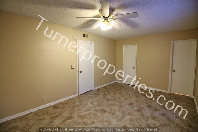 Building Photo - 1682 Horseshoe Dr. Unit B, Columbia S.C. 2...