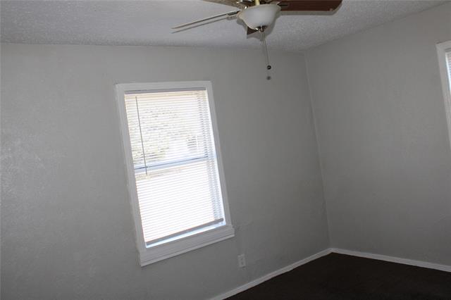 Building Photo - 2918 Bardwell Ave