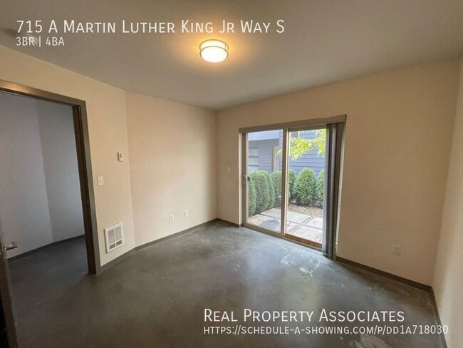 Building Photo - 715 A Martin Luther King Jr Way S