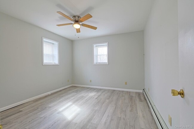 Building Photo - 293 Sinsabaugh Rd