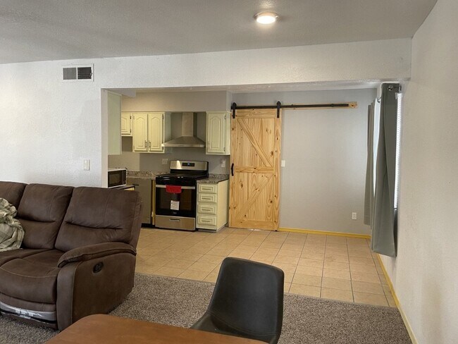 Building Photo - 10604 Fieldrock Ct