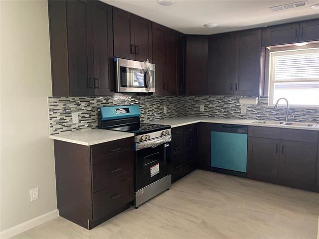 Building Photo - 3054 Candlewick Ln