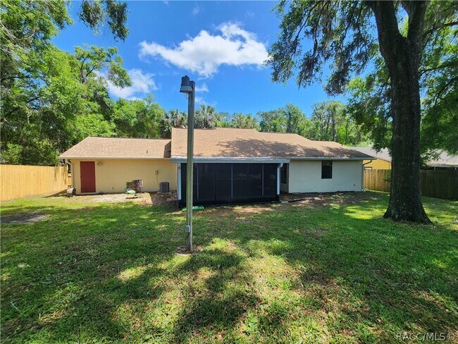 Building Photo - 3444 S Apopka Ave