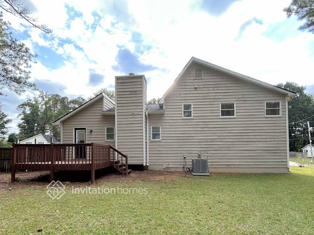 Building Photo - 3442 Mustang Dr