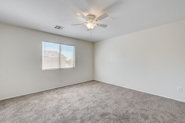 Building Photo - Single-Family Home in a Cul-de-Sac 3BD/2.5BA – Freshly Updated & Move-In Ready!