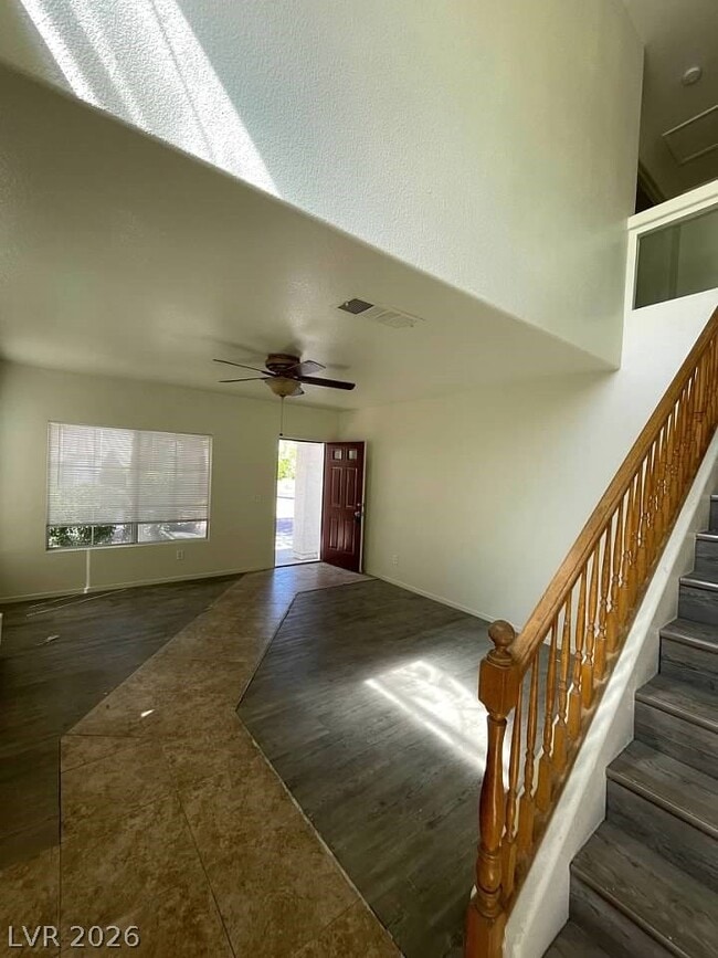 Building Photo - 8829 Cornwall Glen Ave