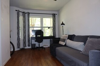 Building Photo - 3400 Speedway
