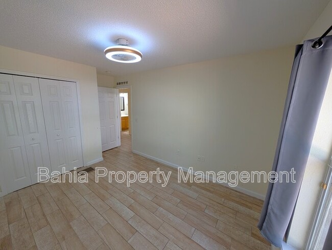 Building Photo - 4656 Ashburn Square Dr