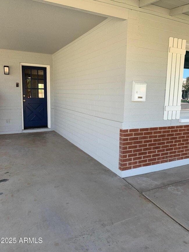 Building Photo - 6943 E Loma Land Dr