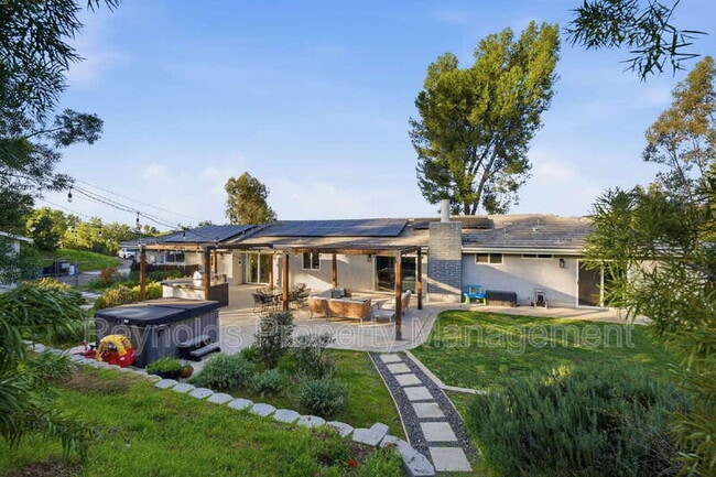 Building Photo - 1953 Granite Hills Dr