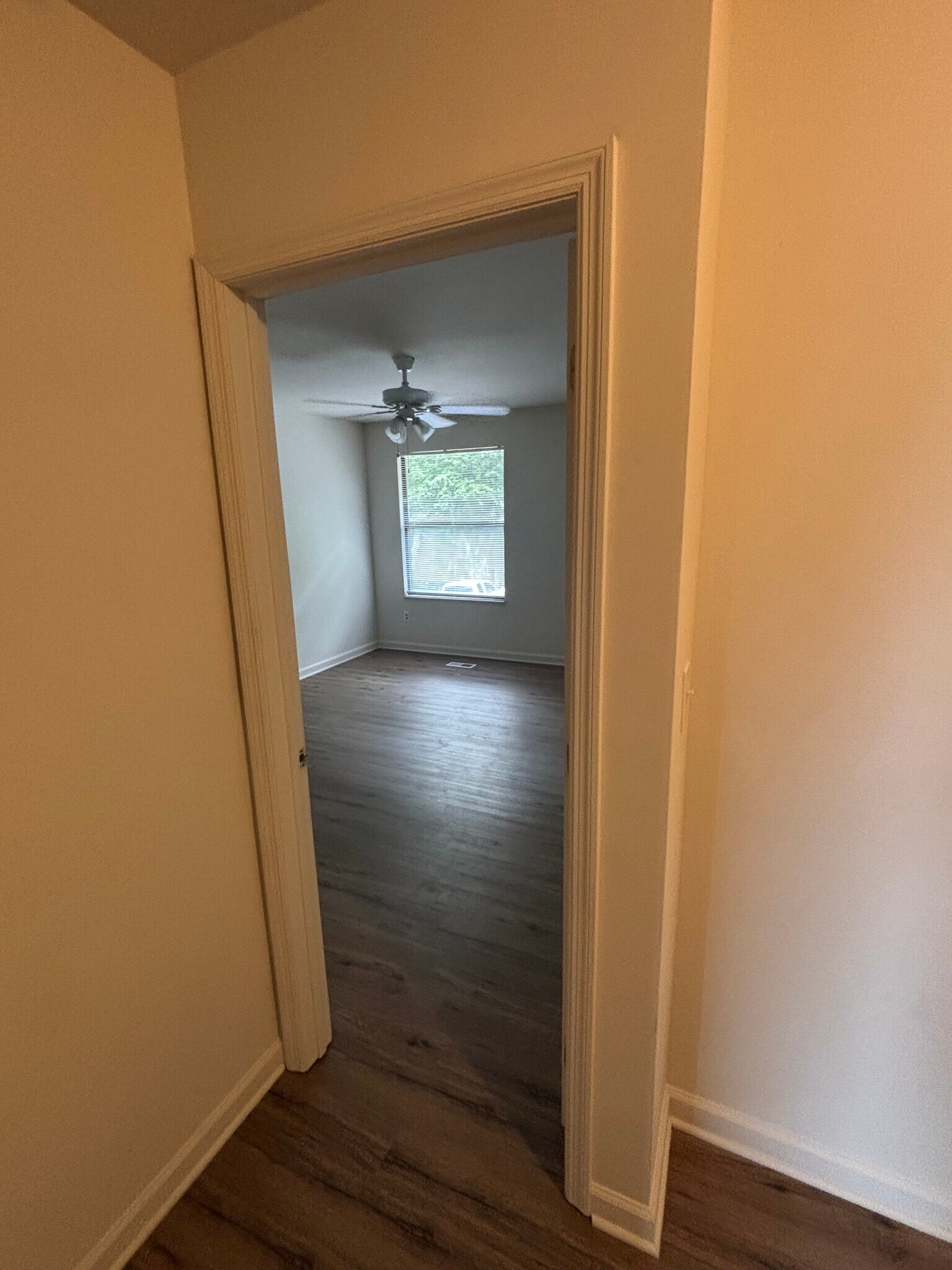 Second bedroom - 11425 Alanridge Ln