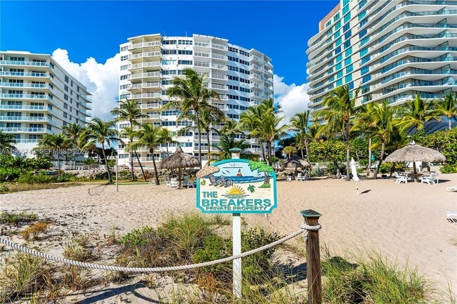 Building Photo - 710 N Ocean Blvd