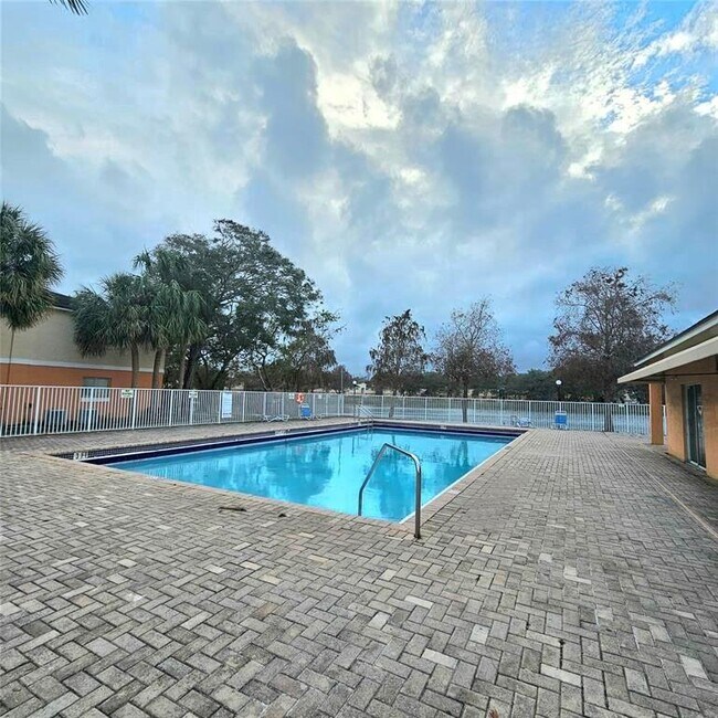 Building Photo - 3600 N 56th Ave