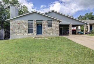 Building Photo - 819 Sirocco Dr