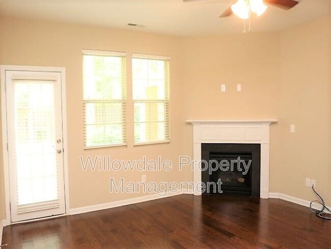 Building Photo - 702 Wickham Ridge Rd