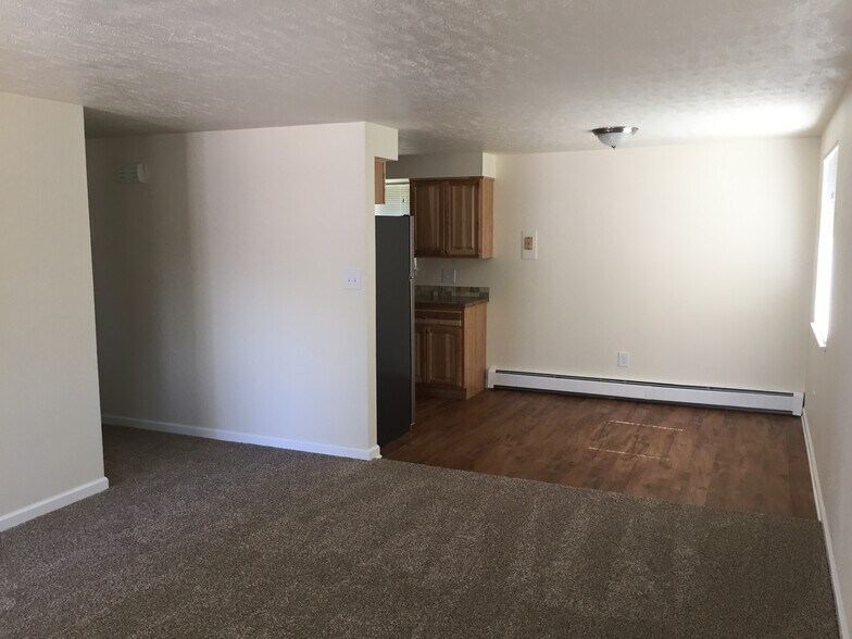 Building Photo - 4500 Stover St