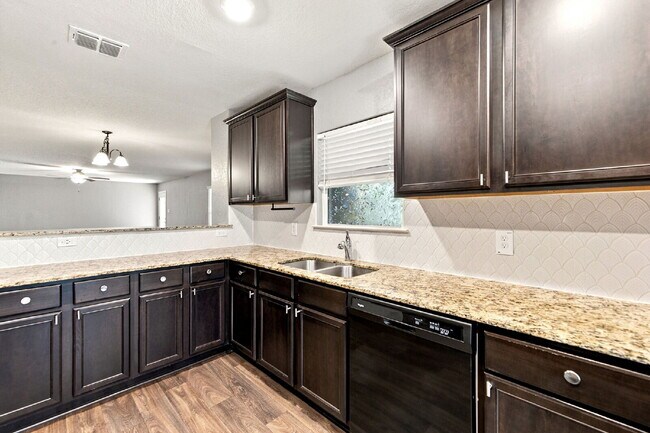 Building Photo - Spacious 4-Bedroom Home Near Lackland AFB with Private Backyard