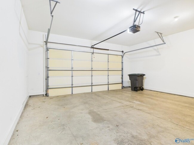 Building Photo - 69 Town Center Dr NW