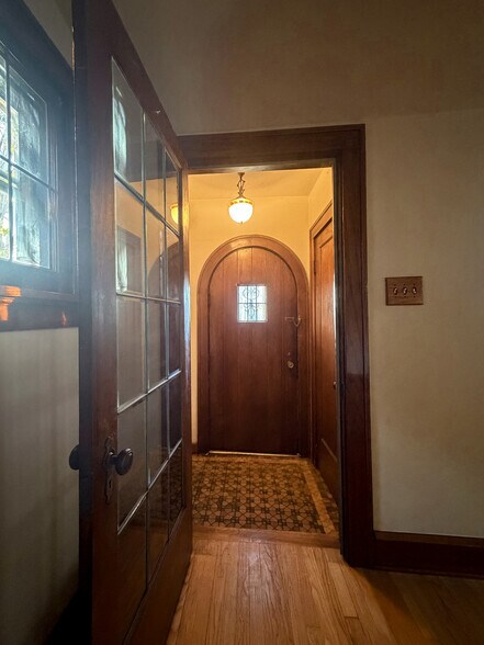 Front door - 5411 W National Ave