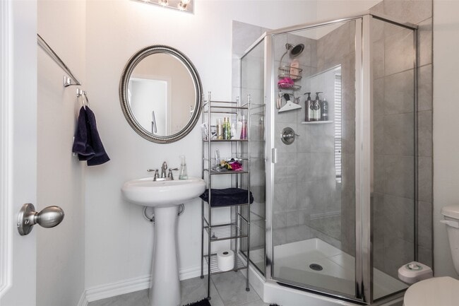 Building Photo - 6305 Rotherham St